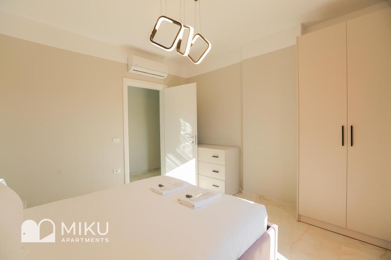 Miku Apartment - Bright 1 Bedroom Apartment At Olympic Residence Tirana Exterior photo